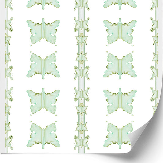 Mariposa Verde Wallcovering