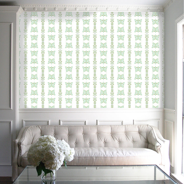 Mariposa Verde Wallcovering